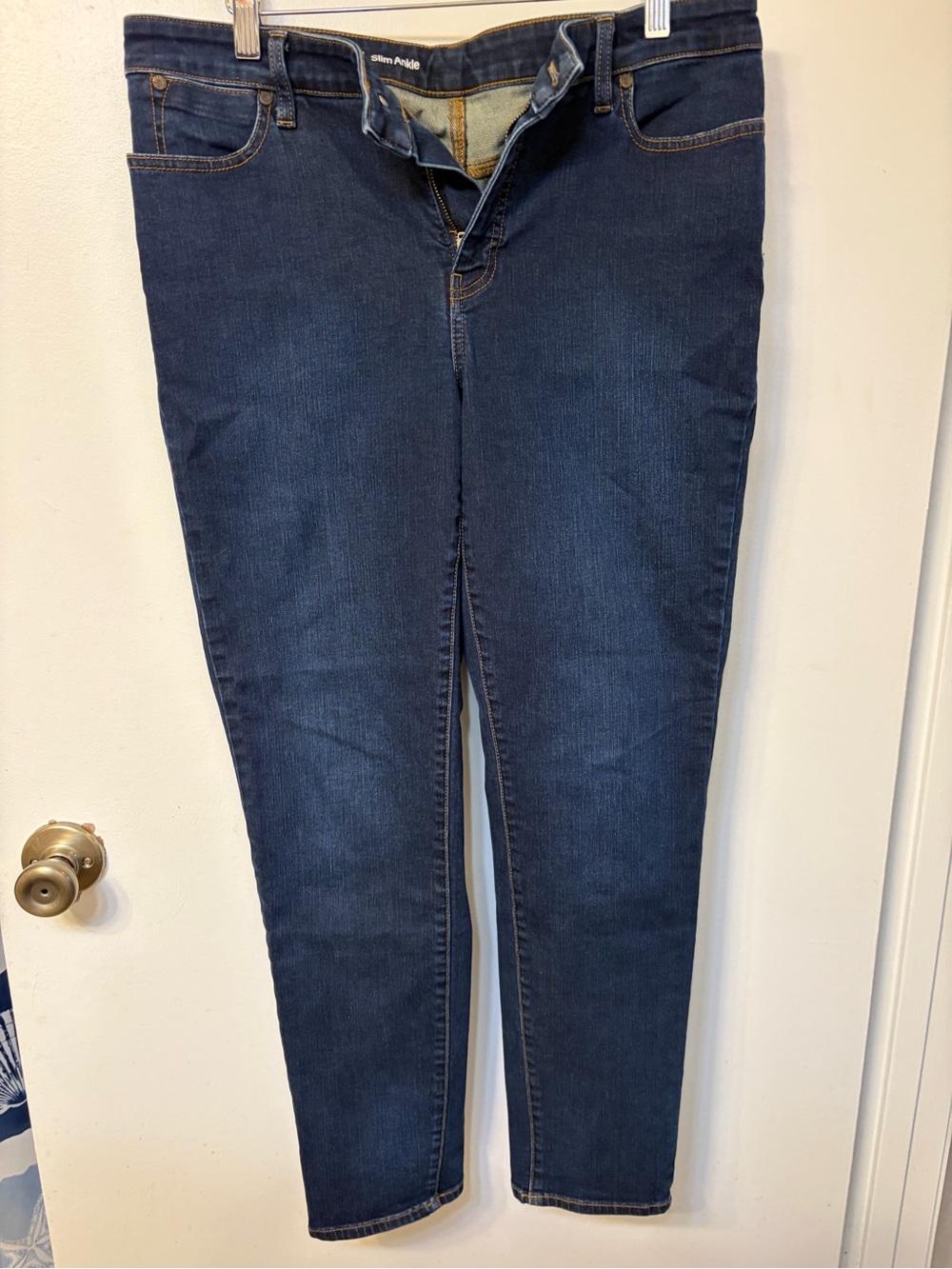Willow Skinny Jeans in Dark Blue Wash